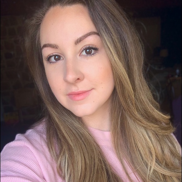 Meet your Posher, Tawney - Picture 7 of 8